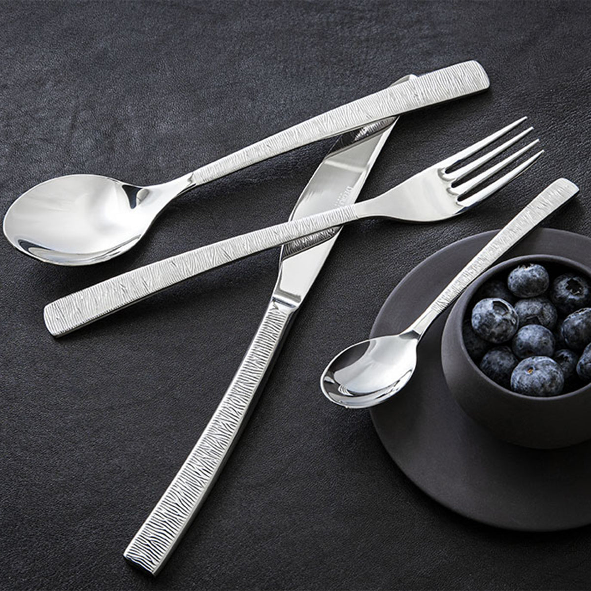 ASTREE CISELE MIRROR FINISH Coffee spoon