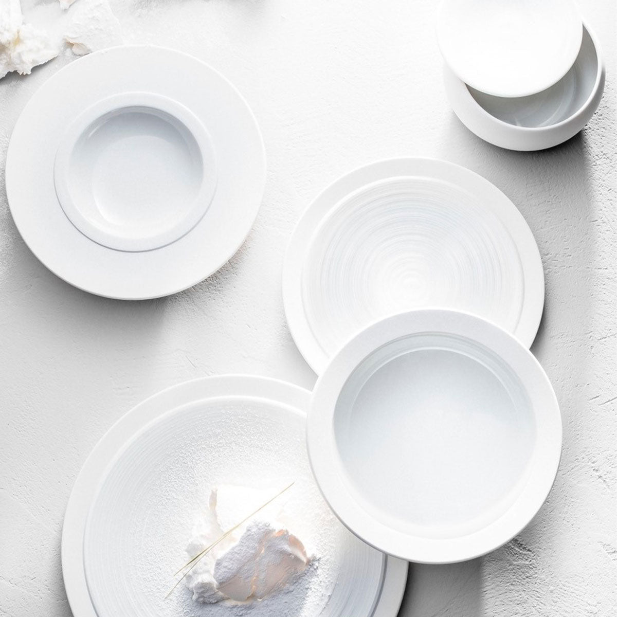BAHIA MOONSTONE Presentation plate 29 cm
