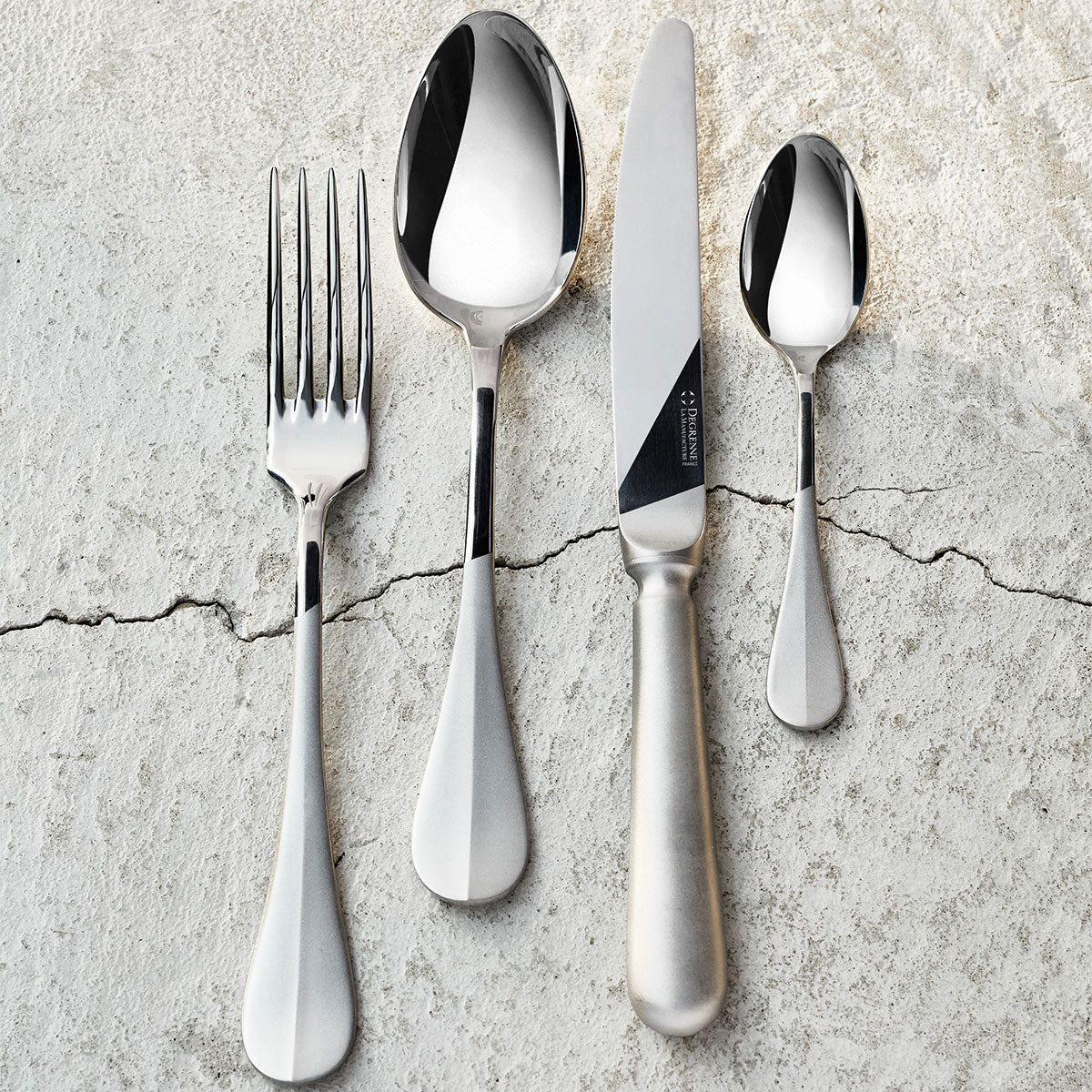 BLOIS CONTRAST FINISH Cutlery set for 24 place settings